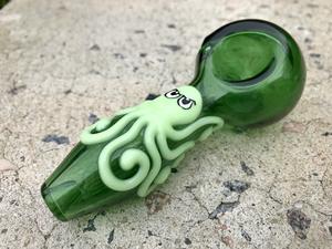 glass pipes hand pipes